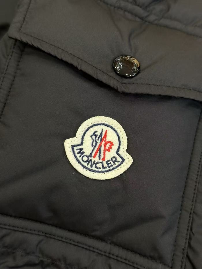 1:1 quality version Hooded Arm Badge Logo Snap Placket Loose For Woman Down Jacket 4 colors 29497994