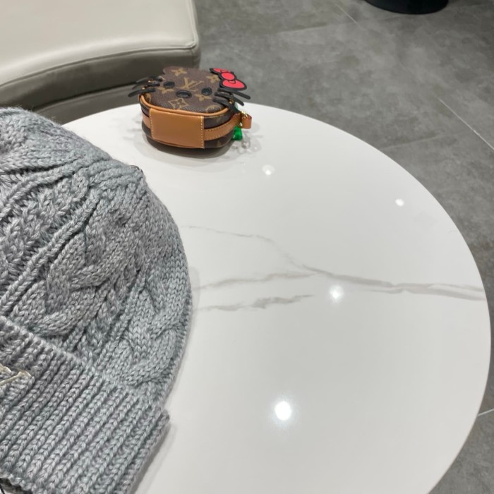 1:1 quality version Embroidered Logo Cable Knit Cuffed Unisex Knit Beanie 4 colors 29498999