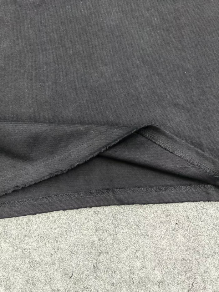 1:1 quality version Cut-Out Cross Applique Horseshoe Print Crew Neck T-Shirt 2 colors 29092126