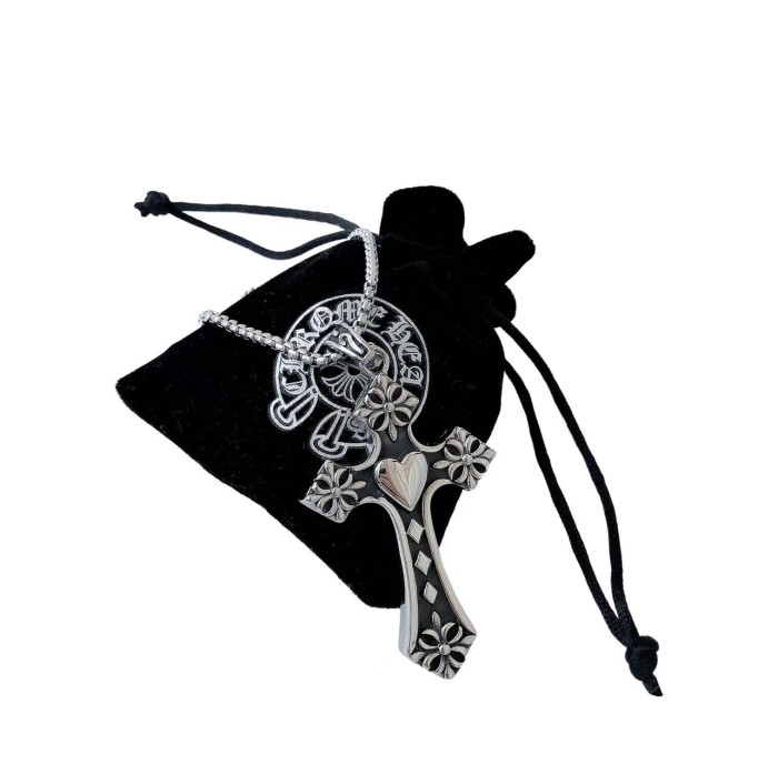 Cross Heart Floral Cross Embossed Pendant Necklace 29507746