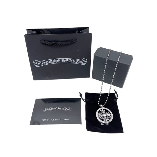 925 Silver Round Cross Openwork Pendant Necklace 29507620