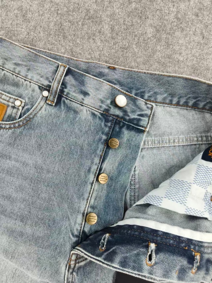 1:1 quality version Embroidered Logo Denim Shorts 28881842