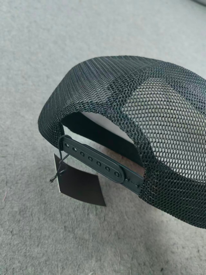 Embroidered logo flat brim cap 11 colors 18077416