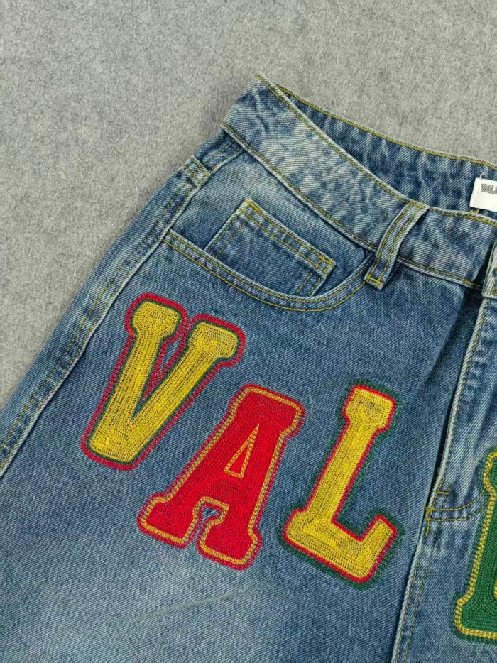 Colorful Embroidered Letter Denim Shorts 2 colors 28759554
