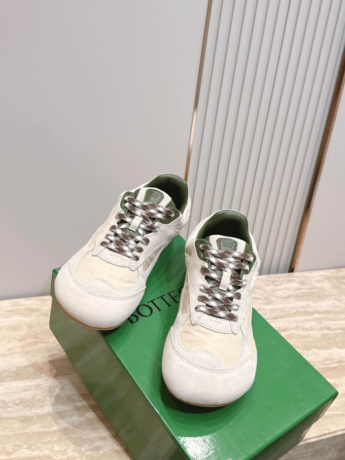 1:1 quality version 28165918 Suede Vintage Sneakers 10 colors