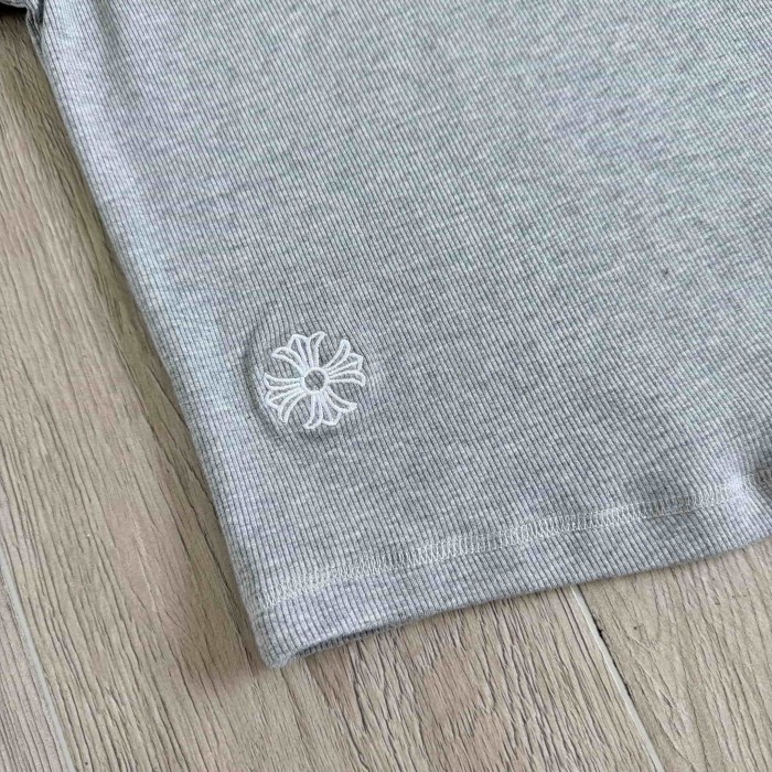 1:1 quality version Mock Neck Collar CH Script Embroidery Hem Cross Flower Tee for girls 3 colors 29527352