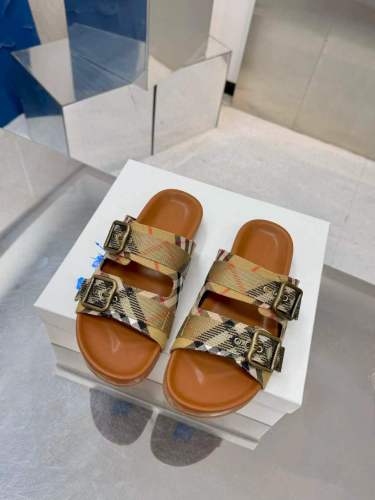 1:1 quality version Couple Style Embroidery Thread Embossed Plaid Cow Suede Thick Sole Slippers 29527427