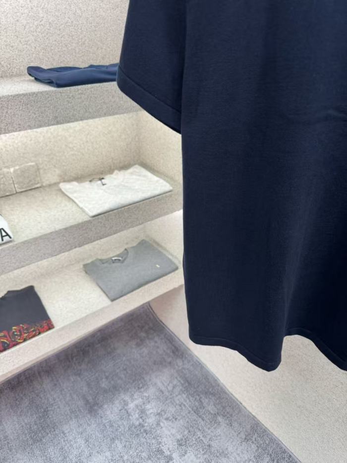 1:1 quality version Love Knit tee