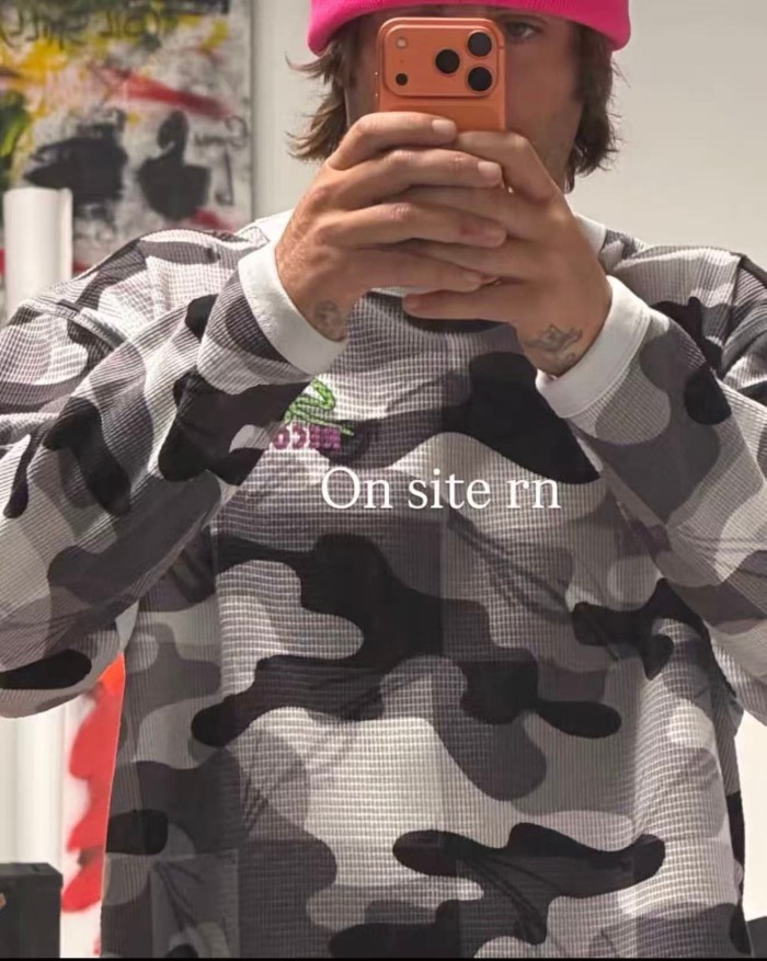 1:1 quality version White Grey Black Camouflage Mesh Waffle Long Sleeve Tee 29533002