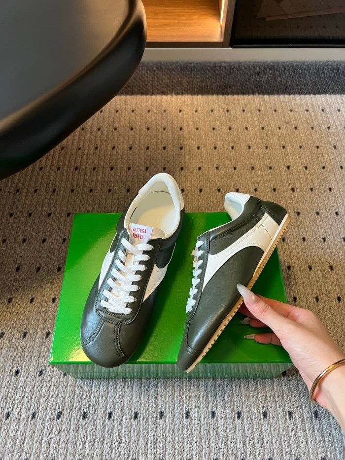 1:1 quality version Color Block Sheepskin Retro German Trainer Low Top Casual Sneakers 5 colors 29532906