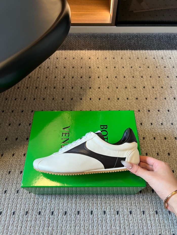 1:1 quality version Color Block Sheepskin Retro German Trainer Low Top Casual Sneakers 5 colors 29532906