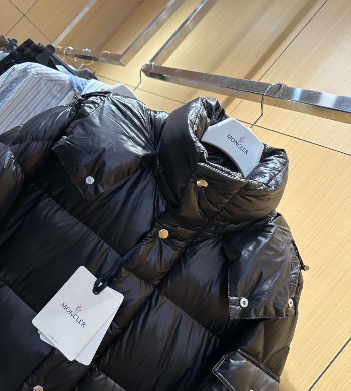 1:1 quality version Stand Collar Detachable Hood Shiny Long Unisex Down Jacket 29535624