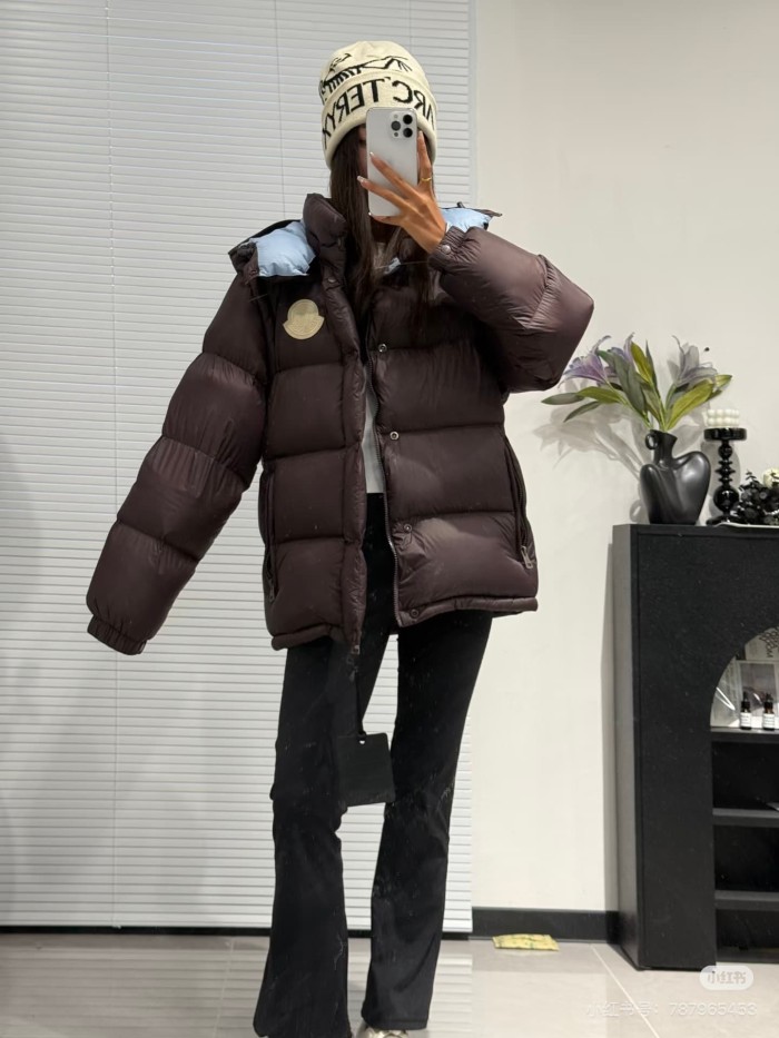 1:1 quality version Badge Detachable Sleeve One Garment Two Wear Hooded Down Jacket 4 colors 29535532