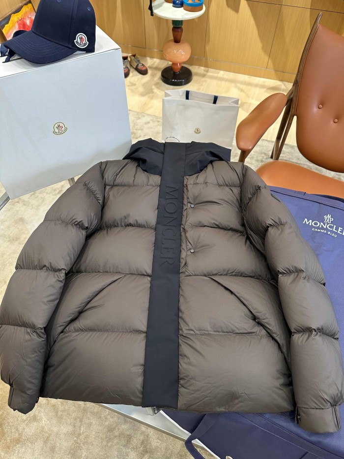 1:1 quality version Armband Color Contrast Debossed Webbing Hooded Down Jacket 3 colors 29535388