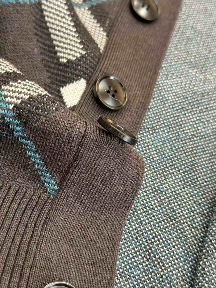 1:1 quality version Plaid Jacquard Cardigan Sweater 29542117