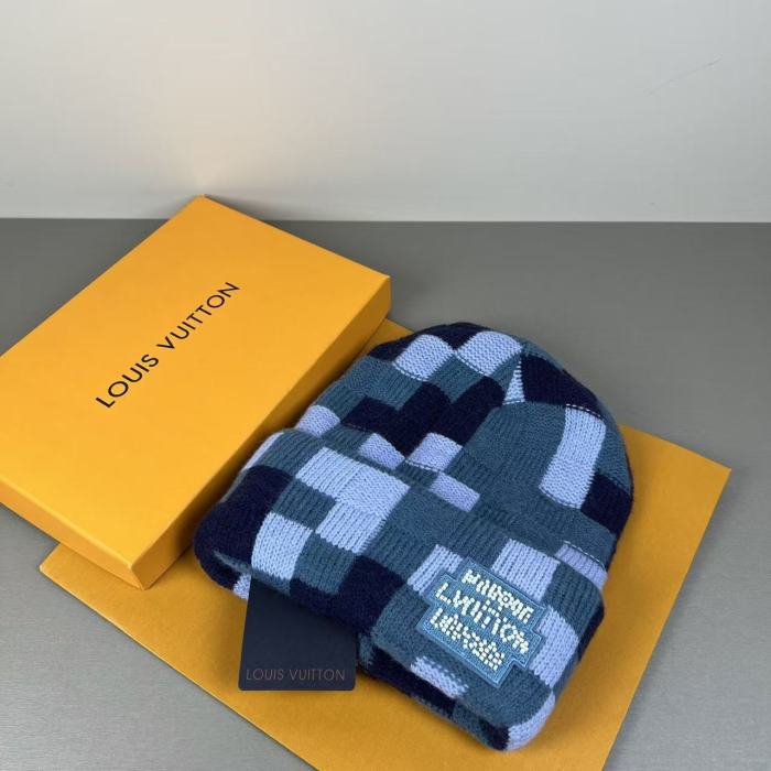 1:1 quality version  Check Knit Cuff Rhinestone Logo Beanie 4 colors 29543745