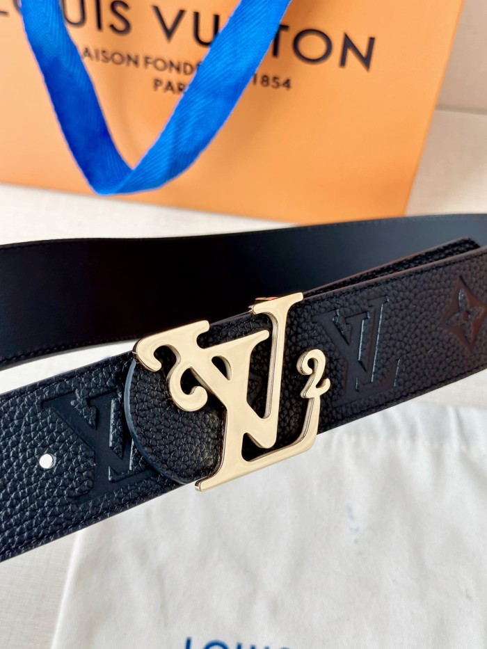 1:1 quality version LV Logo Buckle Strap Litchi Grain Embossed Belt 【Width 4.0 cm】3 colors 29543288
