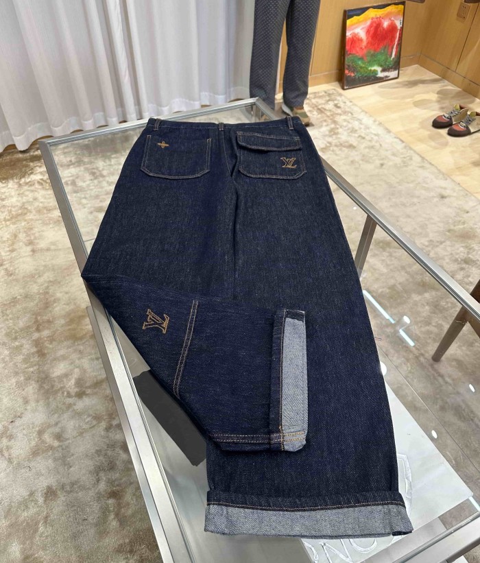 1:1 quality version Letter Four Leaf Flower Gold Thread Embroidery Lapel Denim Jacket & Jeans Set 29554228