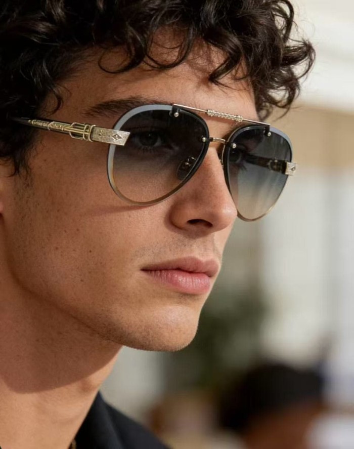 1:1 quality version Double Bridge Cross Metal Carved Decor Gradient Lens Sunglasses 4 colors 29567414