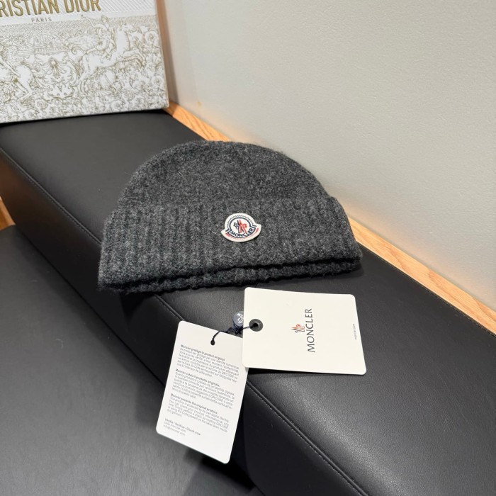 1:1 quality version Oval Badge Logo Cuffed Knit Beanie 5 colors 29569880
