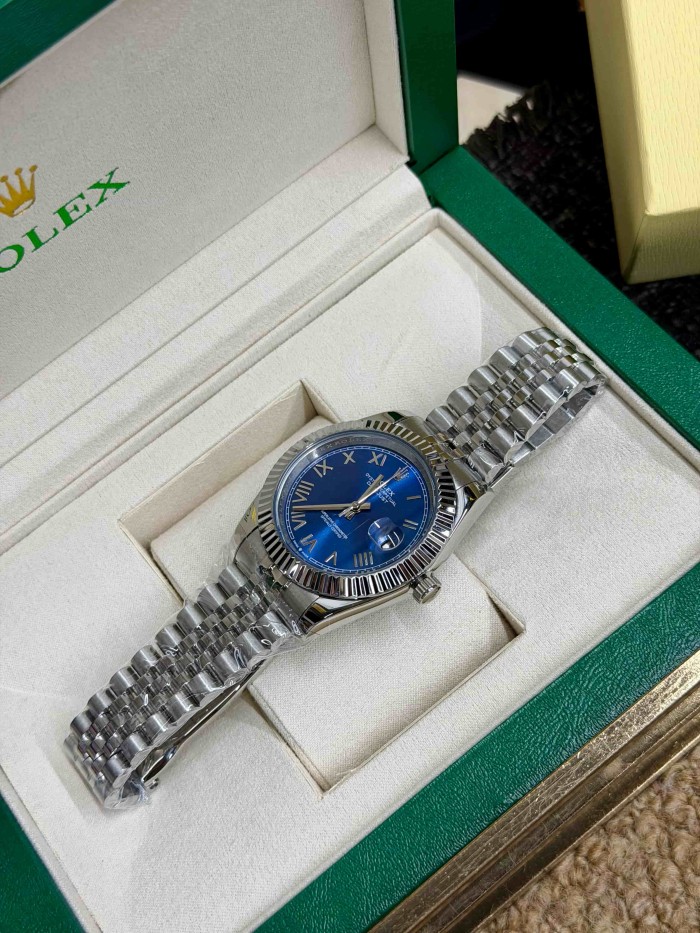Blue Roman Dial Fluted Bezel Stainless Steel Calendar Wrist Watch【Dial diameter：40mm 】29569627