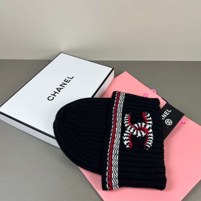 1:1 quality version Houndstooth Letter Embroidery Striped Trim Ribbed Beanie  2 colors 29569871
