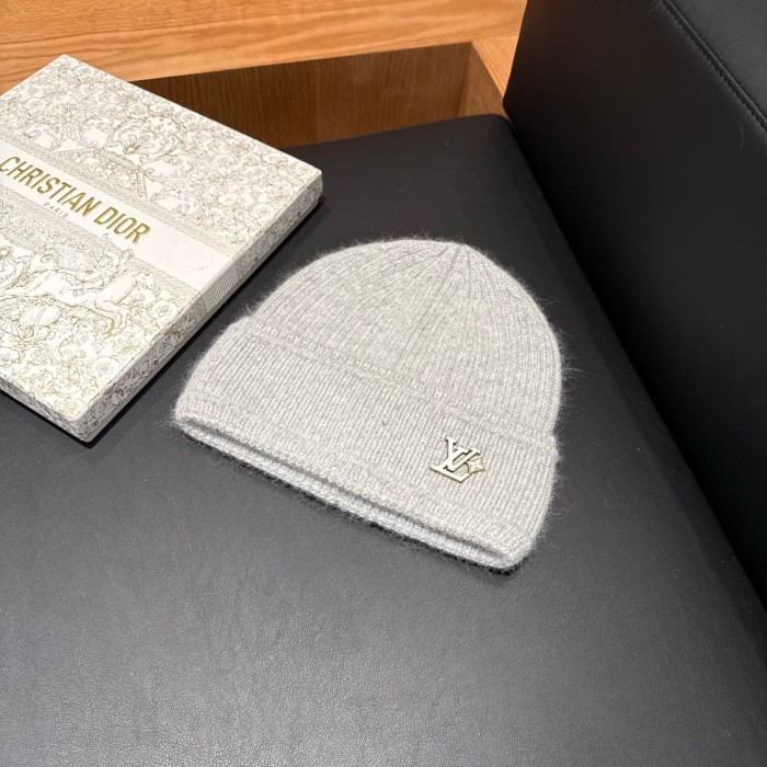 1:1 quality version Metal Letter Star Badge Cuffed Wool Unisex Beanie 4 colors 29570659
