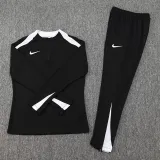 2024 NK Black Half Pull Tracksuit #05(半拉链)(白色领)