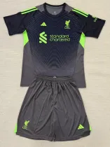 25-26 LIV Black GoalKeeper Kids Soccer Jersey (绿标)