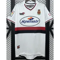 2001-2002 Mallorca White Retro Soccer Jersey (带章)