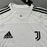 25-26 JUV White Special Edition Training shirts