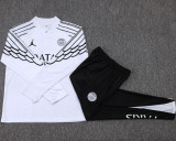 25-26 PSG Jordan White Half Pull Tracksuit #B2574(半拉链)
