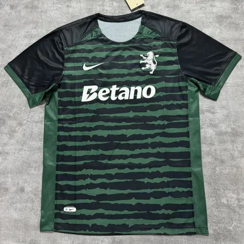25-26 Sporting Lisbon Christmas Edition Fans Soccer Jersey