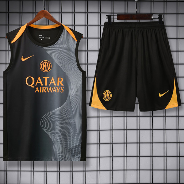 25-26 INT Black Tank top and shorts suit