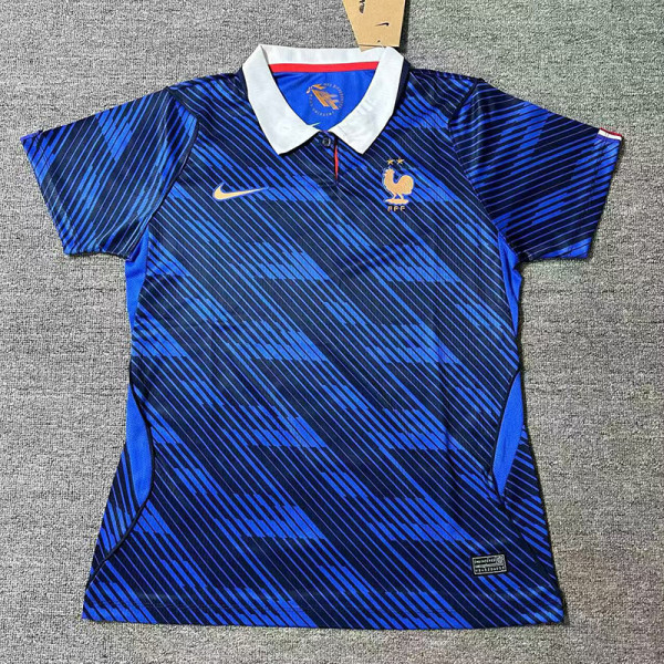 26-27 France Home Women Soccer Jersey (女)