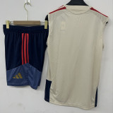 26-27 Bayern Apricot Yellow Tank top and shorts suit (背心短裤)