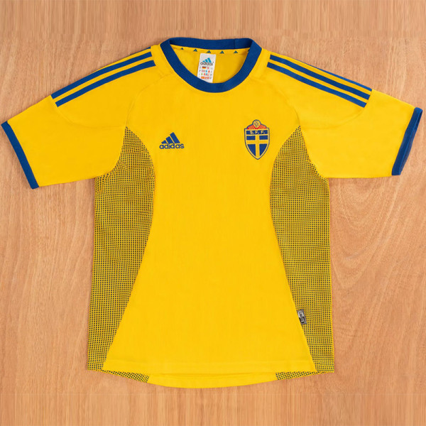 2002 Sweden Home Retro Soccer Jersey