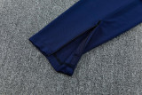 26-27 INT White Half Pull Tracksuit (半拉链)