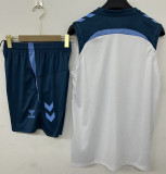 26-27 Malaga White Tank top and shorts suit (背心短裤)
