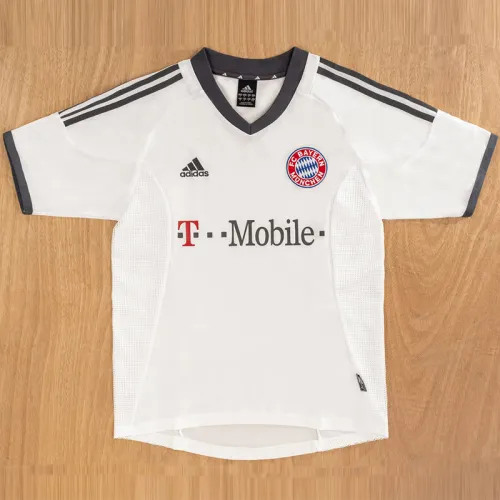 2002-2003 Bayern Away Retro Soccer Jersey