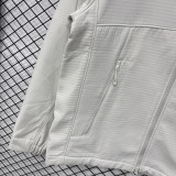 2026 ON Khaki Outdoor Jackets #K8814冲锋衣