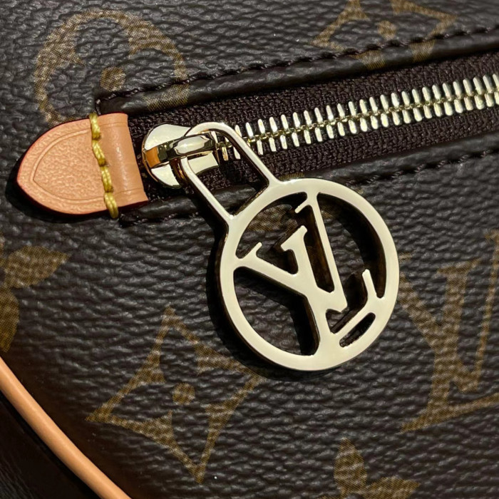 Louis Vuitton Women's Shoulder Chain Bag #nigo51553