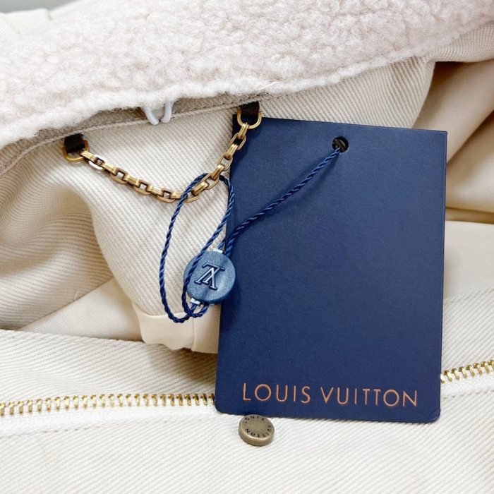 Louis Vuitton Belted and Zippered Jacket Coat #nigo5698