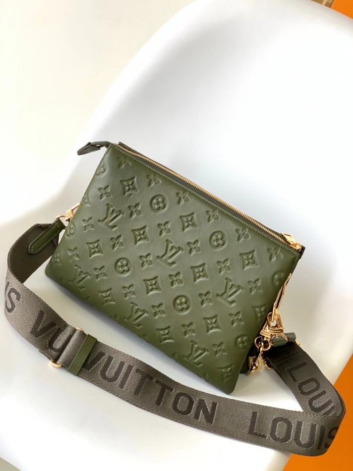 Louis Vuitton Leather Chain Portable Messenger Bag Bags #nigo56399
