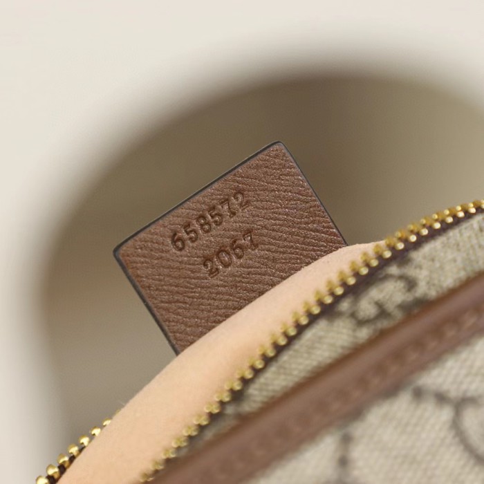 GUCCI Full Logo Retro Camera Bag Slant Shoulder Bag #nigo51322