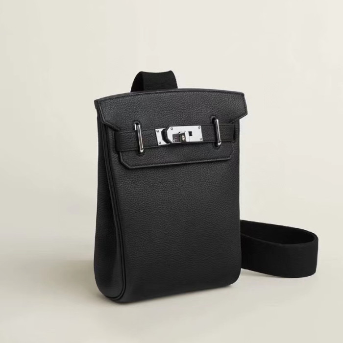 Hermes One Shoulder Waist Bag Bags #nigo56712