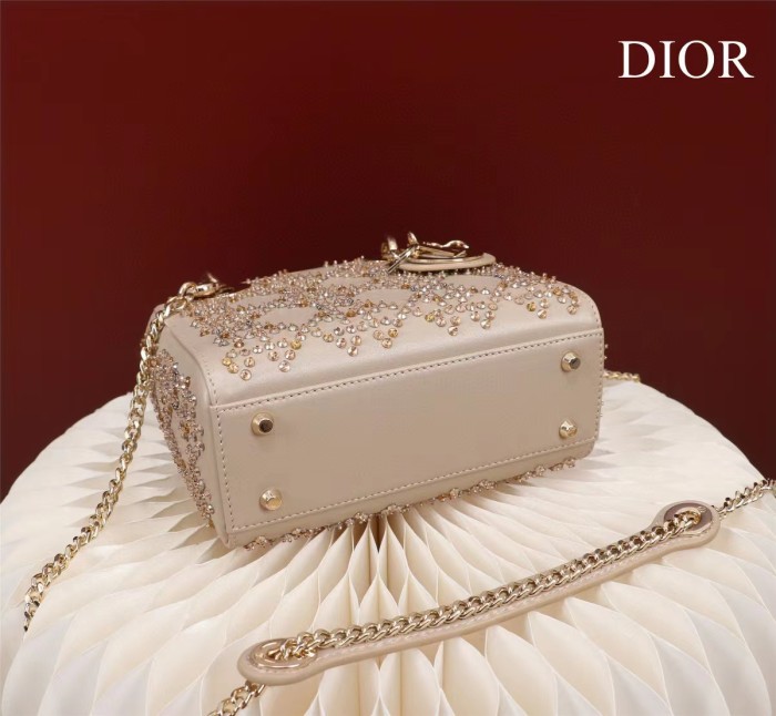 DIOR Beaded Handbag Bag Bags #nigo52425