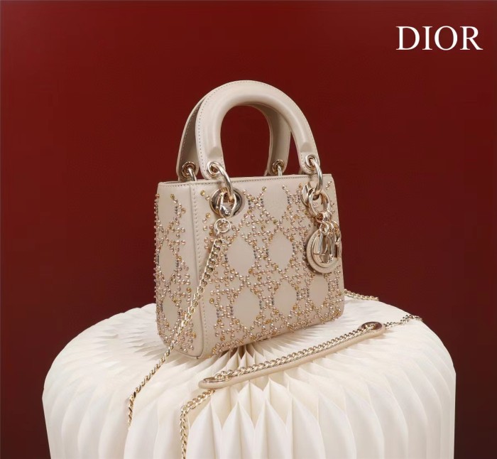 DIOR Beaded Handbag Bag Bags #nigo52425