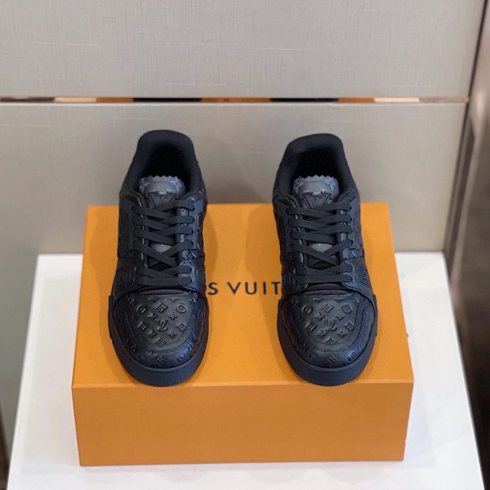 Louis Vuitton Low top Sneakers Casual Shoes #nigo8537