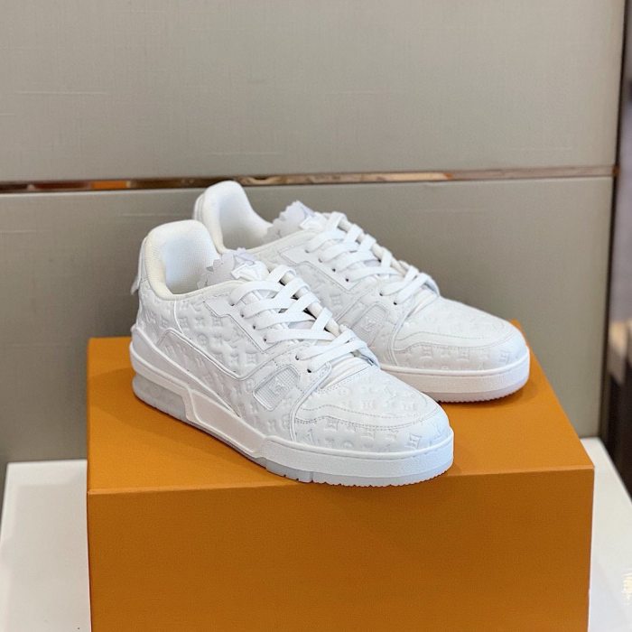 Louis Vuitton Low top Sneakers Casual Shoes #nigo8537